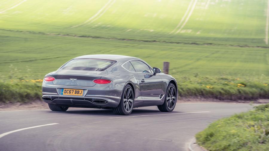  Bentley Continental GT 2018 года  (UK) (фото 15 из 40)